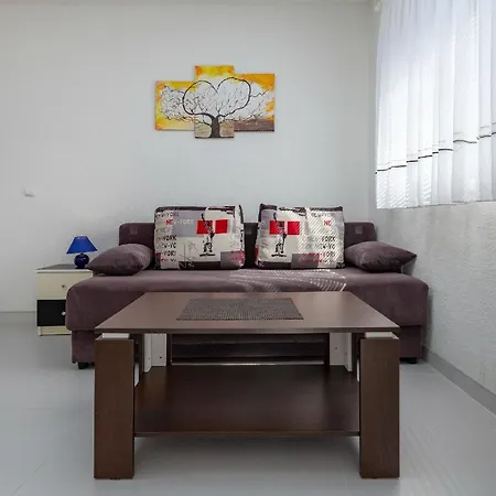 Fuer 2 Personen Ca 28 Qm In Pula, Istrien Istrische Riviera * Pula